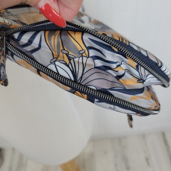 Lug Swivel RFID Lily Grey floral Cross Body Convertible Shoulder Bag - Picture 11 of 11